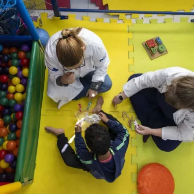 Justiça libera dedução integral no IR para educação de filho com autismo